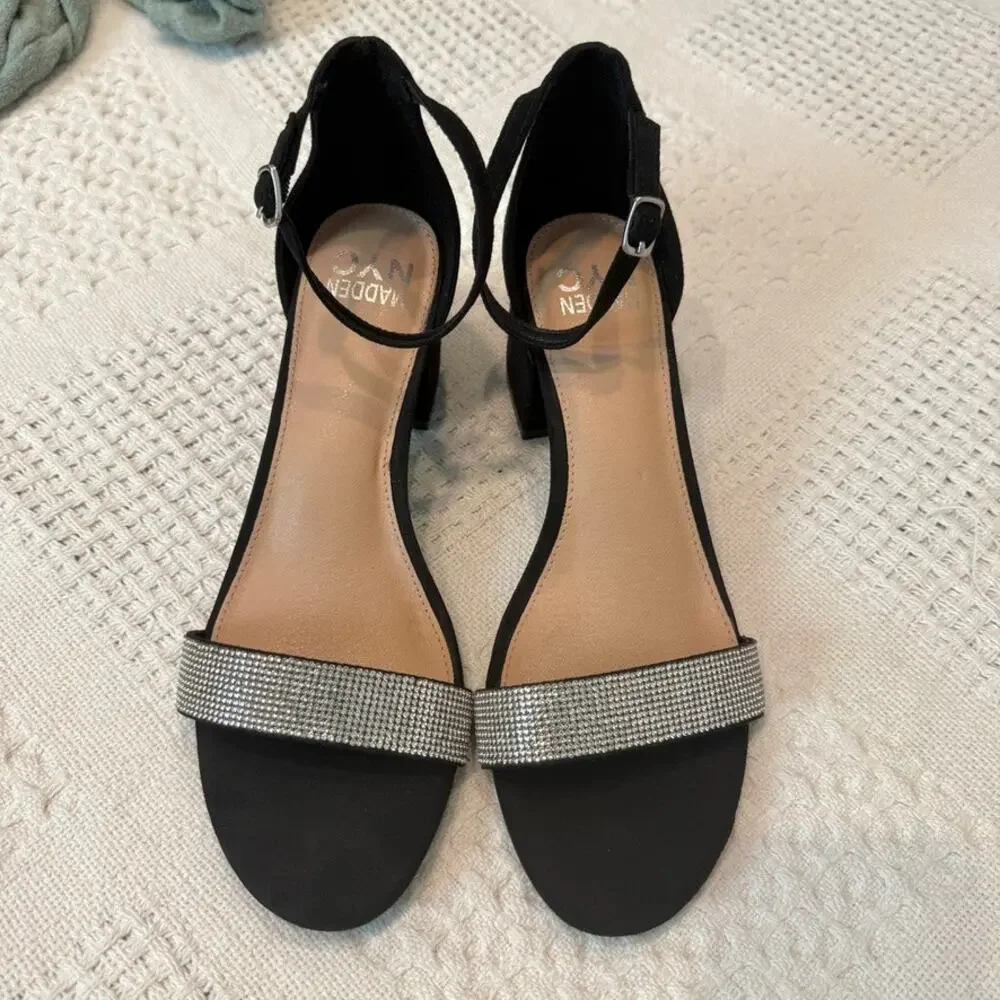 Madden NYC 9.5 Illie City embellished ankle strap block heel sandal 2970